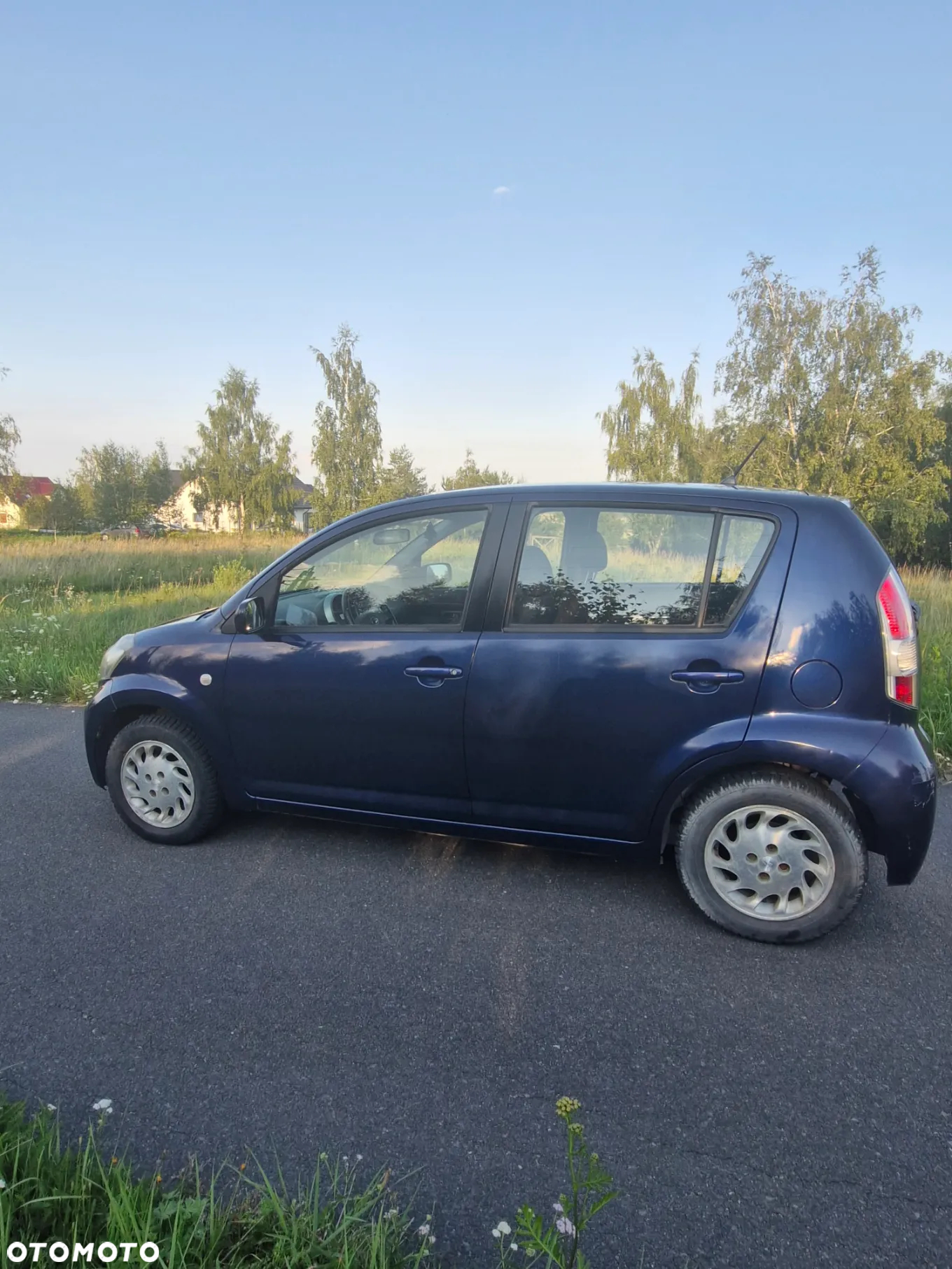 Daihatsu Sirion 1.0 - 3