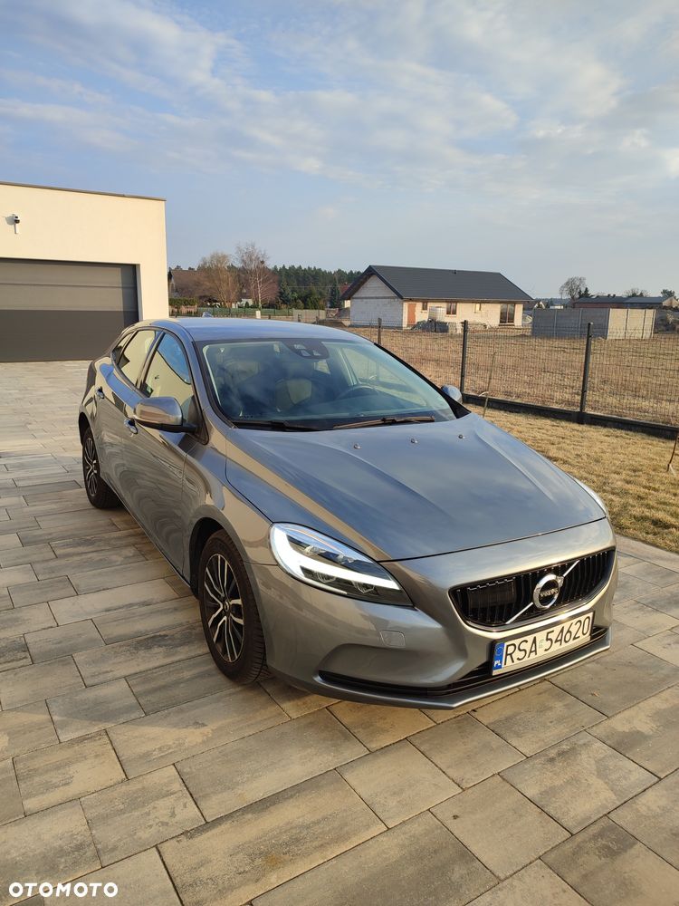Volvo V40 - 1