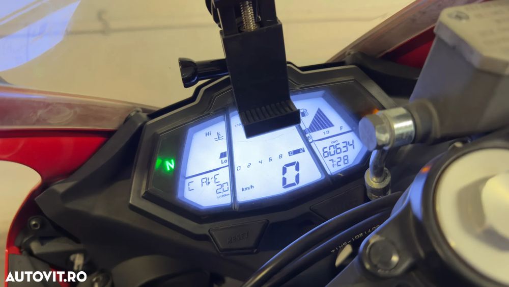 Yamaha YZF-R125 - 10