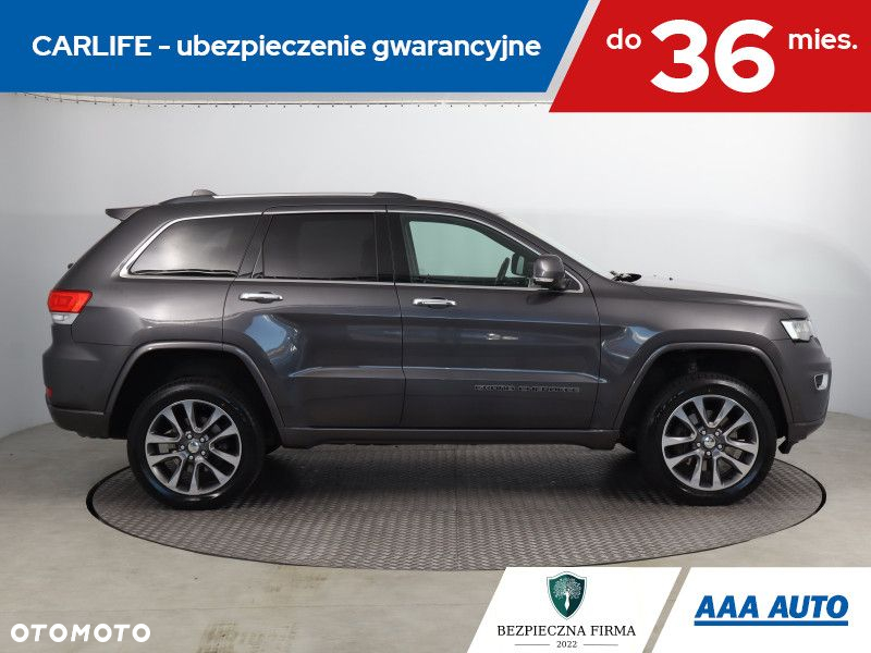 Jeep Grand Cherokee - 7