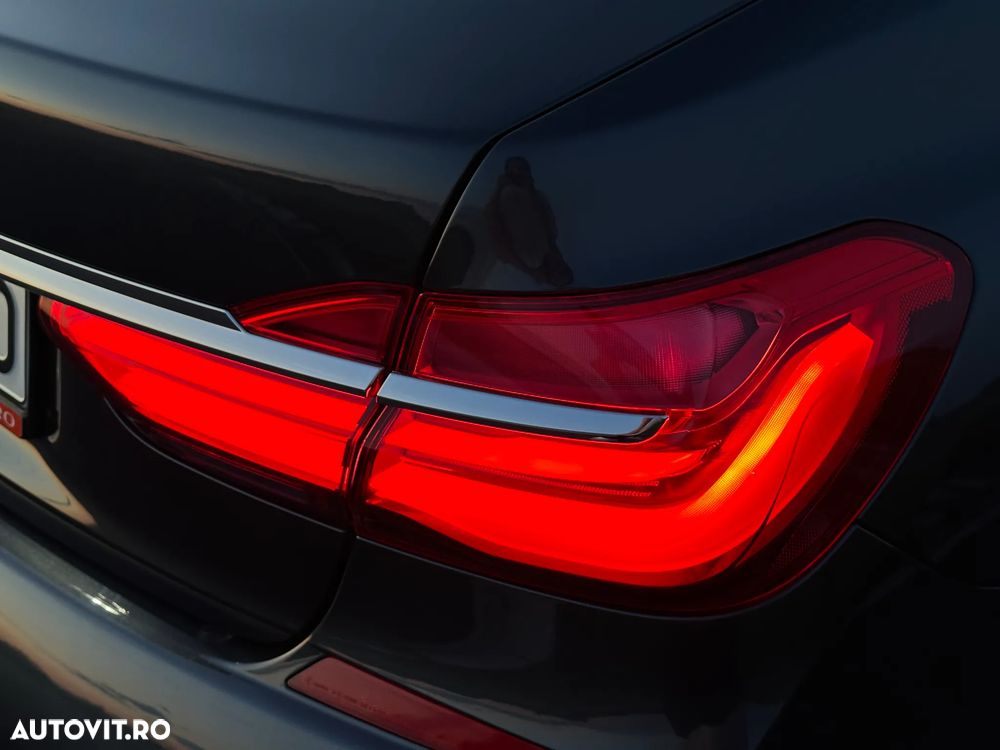BMW Seria 7 - 30