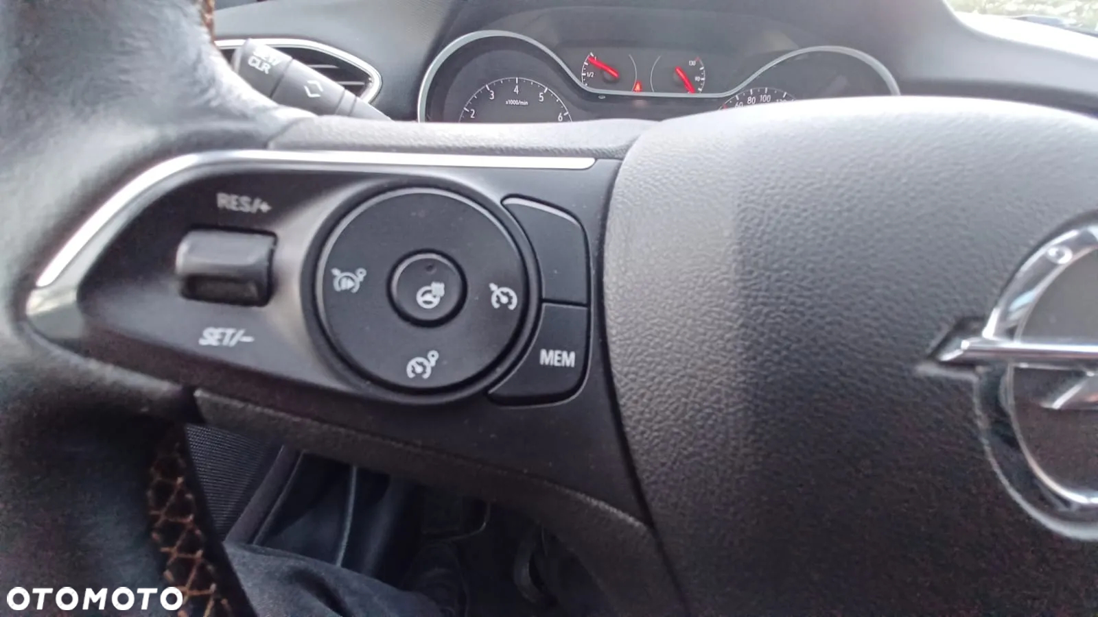 Opel Crossland X 1.2 Start/Stop Automatik Edition - 21