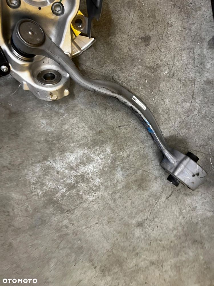 ZWROTNICA PIASTA CZUJNIK ABS PRZÓD PRAWY LAND ROVER DEFENDER II L663 - 6