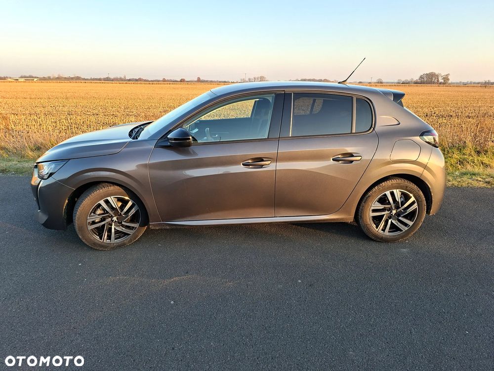 Peugeot 208 Benzin 100 Allure - 5