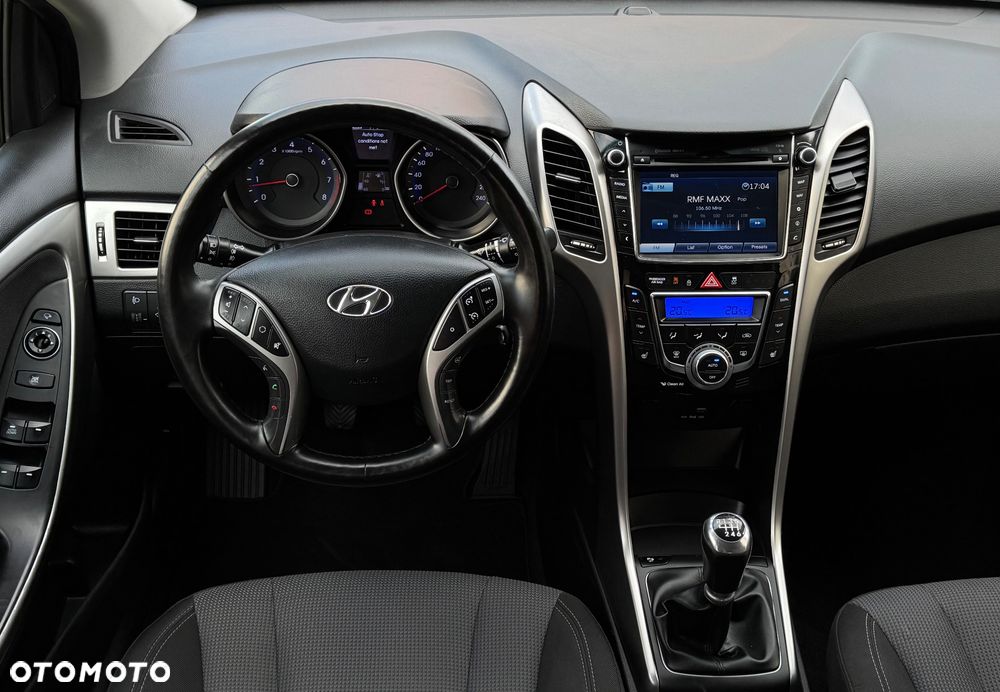 Hyundai i30 1.6 Fifa World Cup Edition - 11