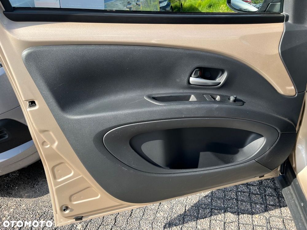 Toyota Aygo X 1.0 VVT-i Style CVT - 24