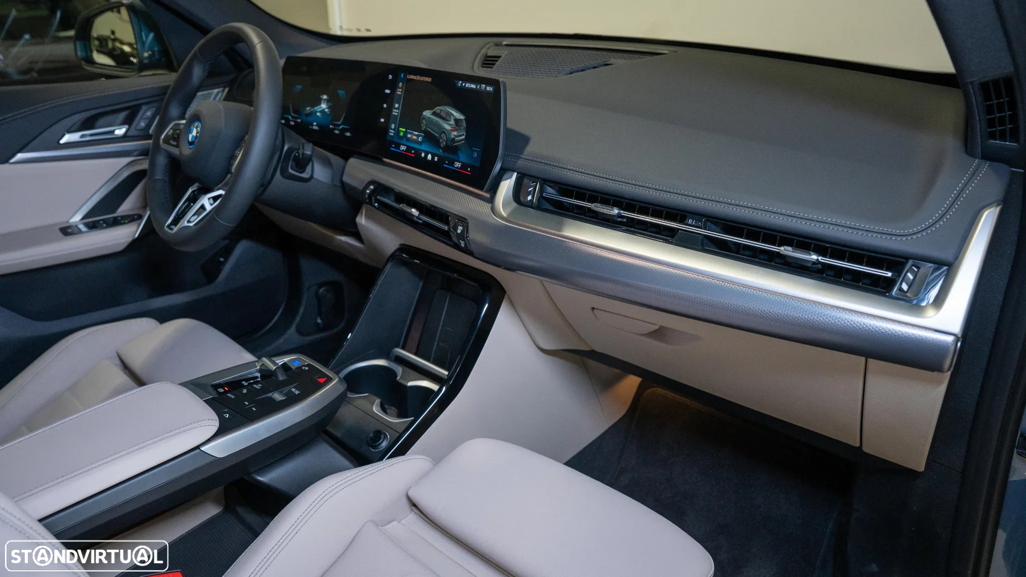 BMW iX1 xDrive30 Pack Desportivo M - 18