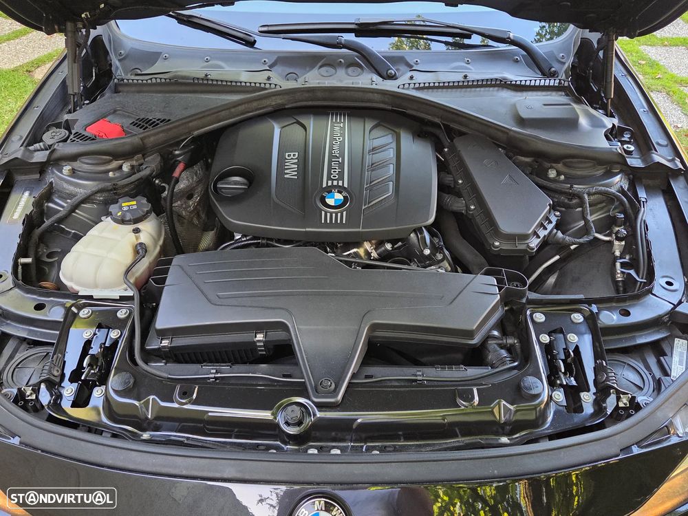 BMW 320 d EfficientDynamics Line Sport - 24