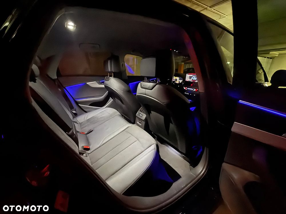 Audi A4 Limousine 35 TFSI mHEV Advanced S tronic - 35
