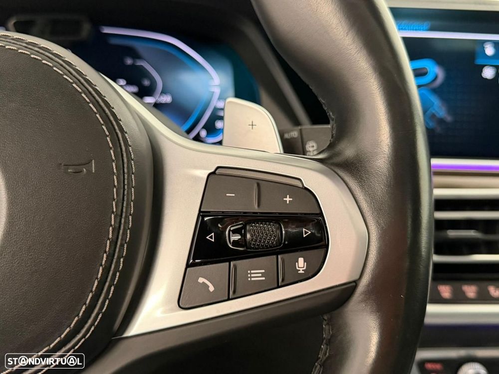 BMW X5 45 e xDrive Pack M - 23