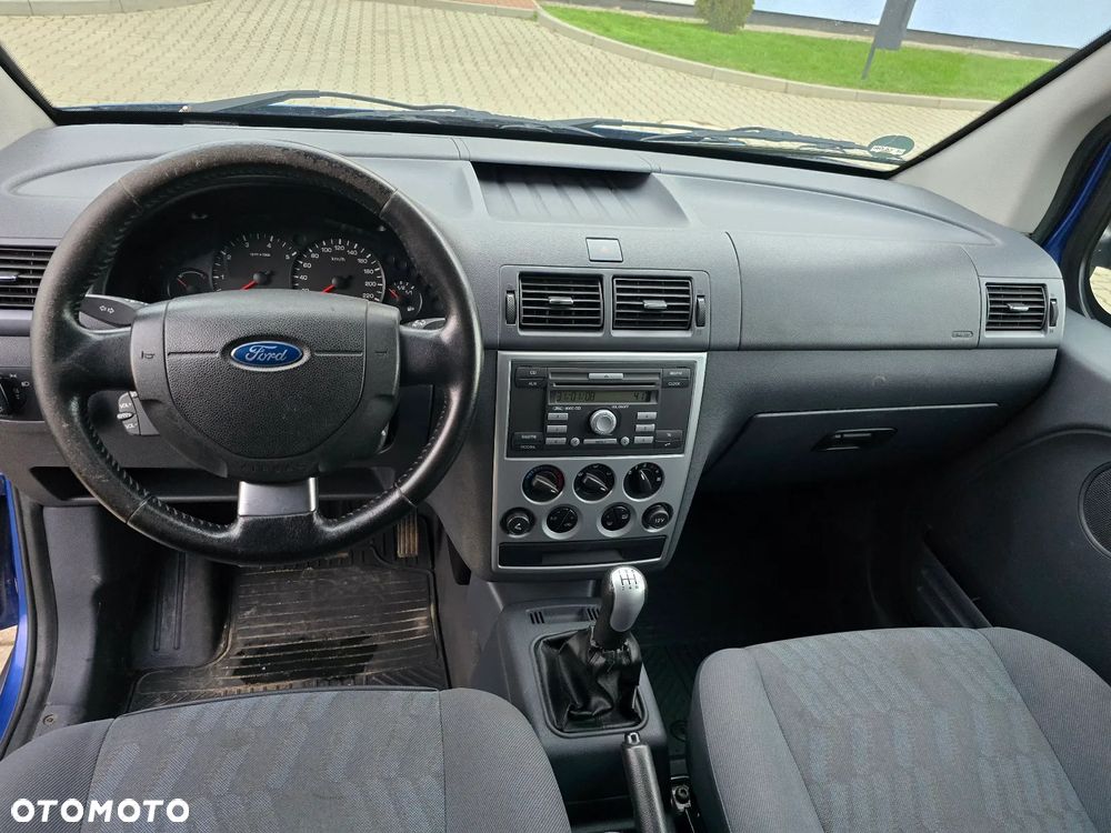 Ford Transit Tourneo Connect - 9
