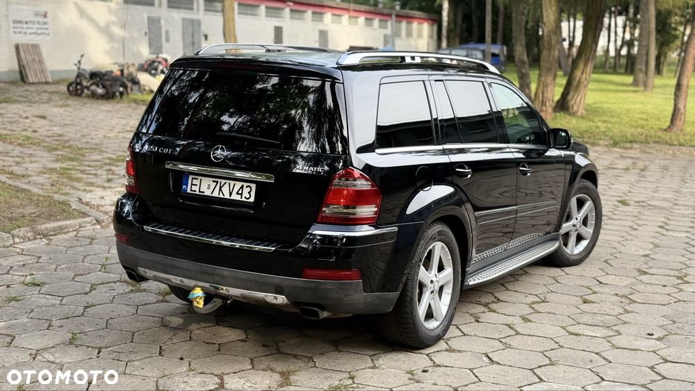 Mercedes-Benz GL - 4