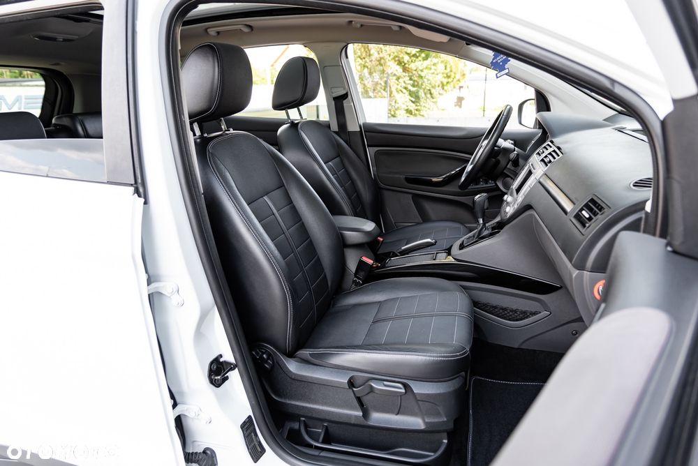 Ford Kuga 2.0 TDCi 4x4 Titanium - 25