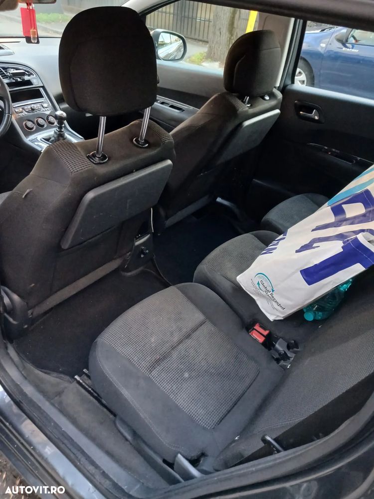 Peugeot 5008 HDI FAP 110 Business-Line - 7