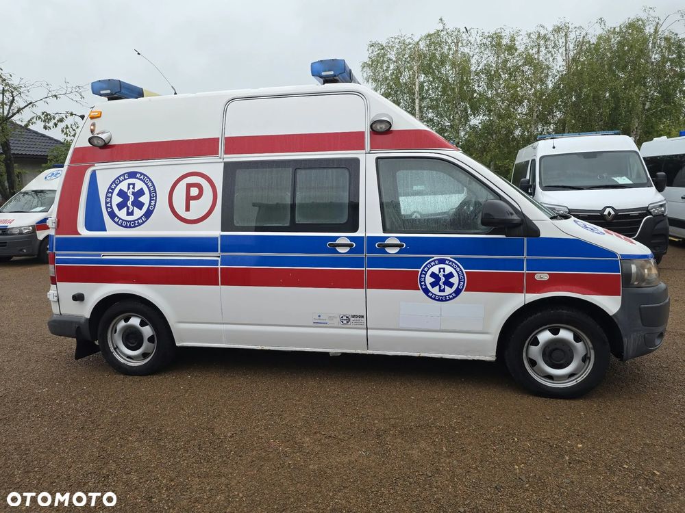 Volkswagen Transporter AUTO-FORM Ambulans Karetka - 30