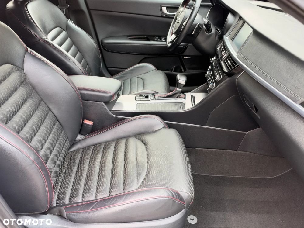 Kia Optima 1.7 CRDI GT Line DCT - 34