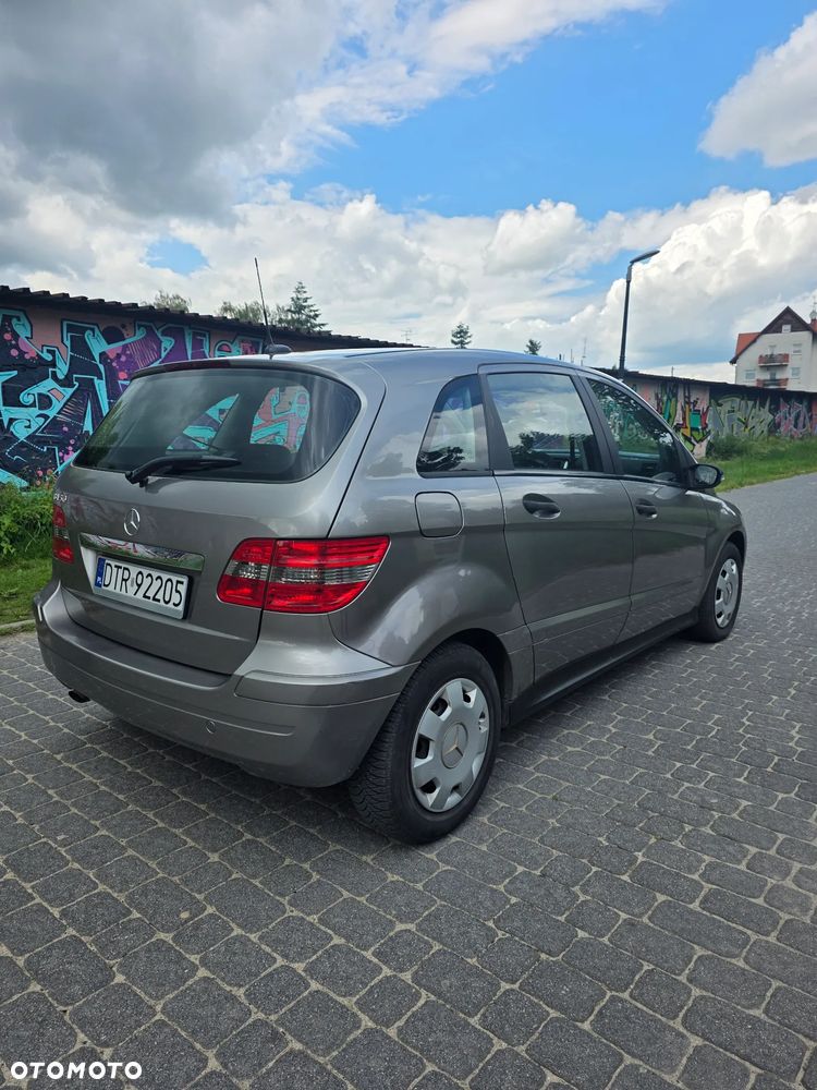 Mercedes-Benz Klasa B 150 - 7