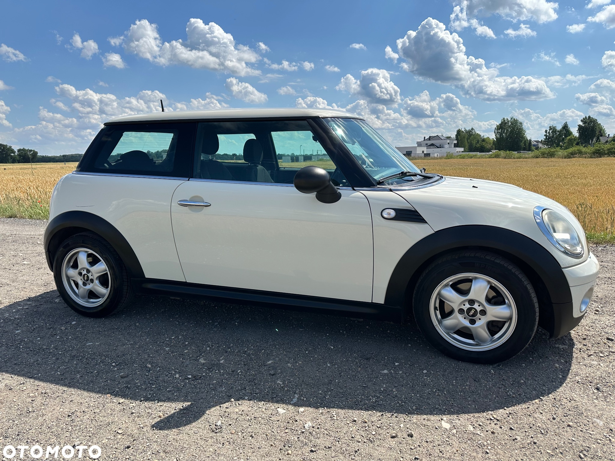 MINI ONE Standard - 21