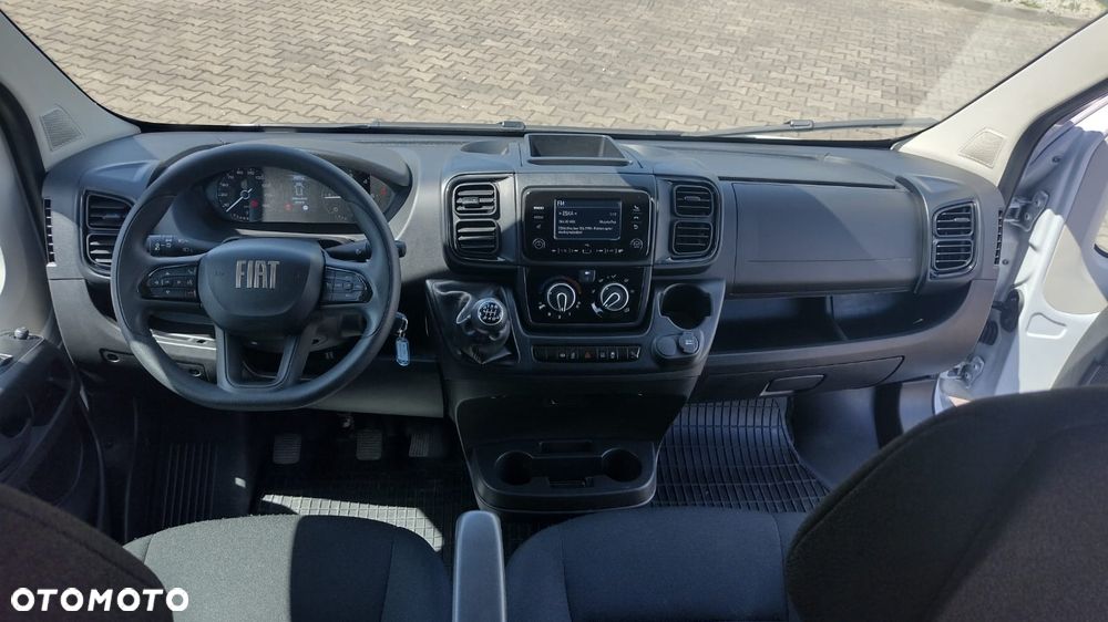 Fiat DUCATO L4H2 brygadówka 7 osób hak 3t Mały przebieg GWARANCJA do29.10.26 - 8