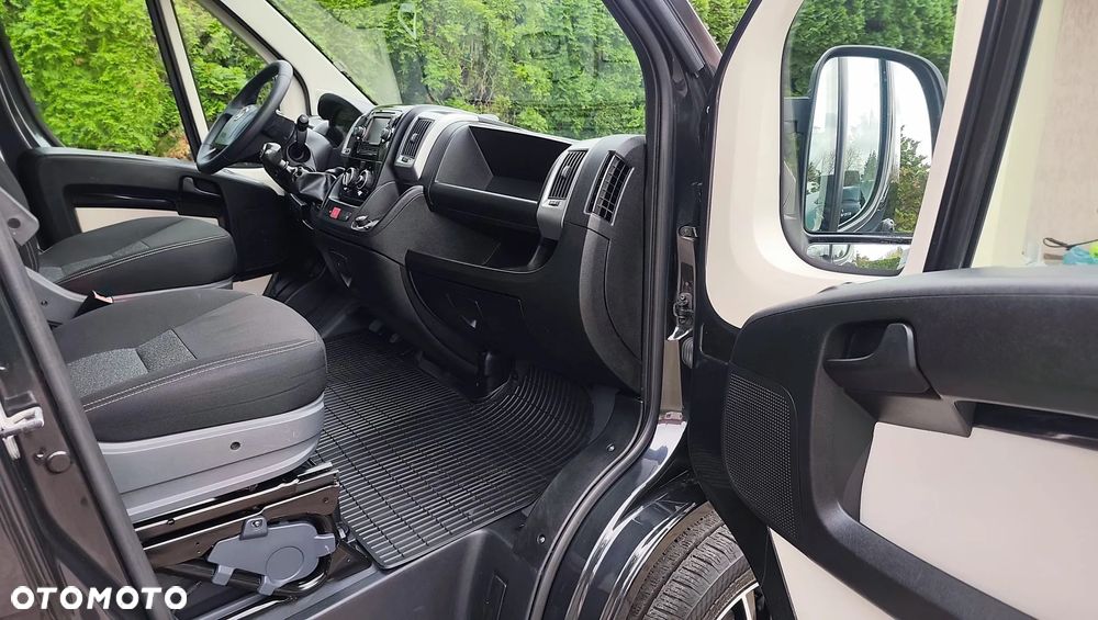 Fiat Ducato 3.0 JTD h1L1 Brygadówka - 13