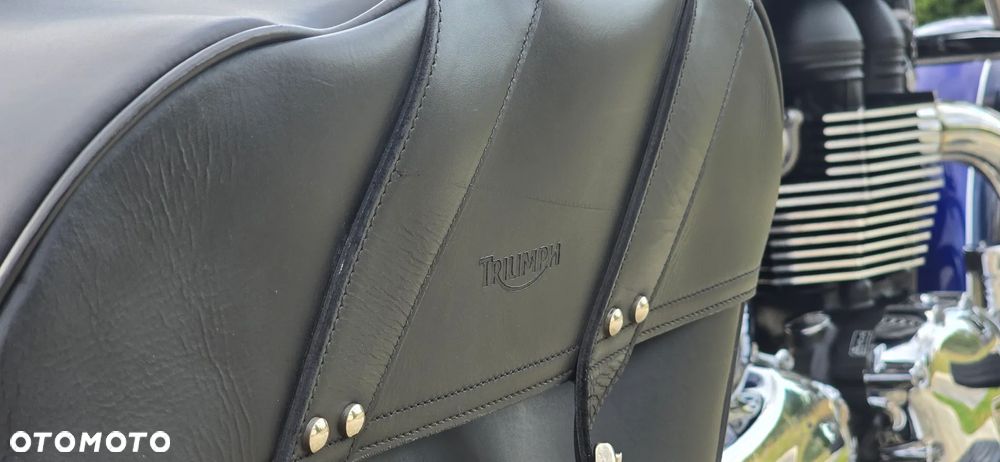 Triumph America - 30