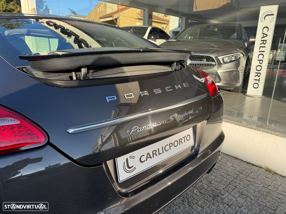 Porsche Panamera S Hybrid - 8