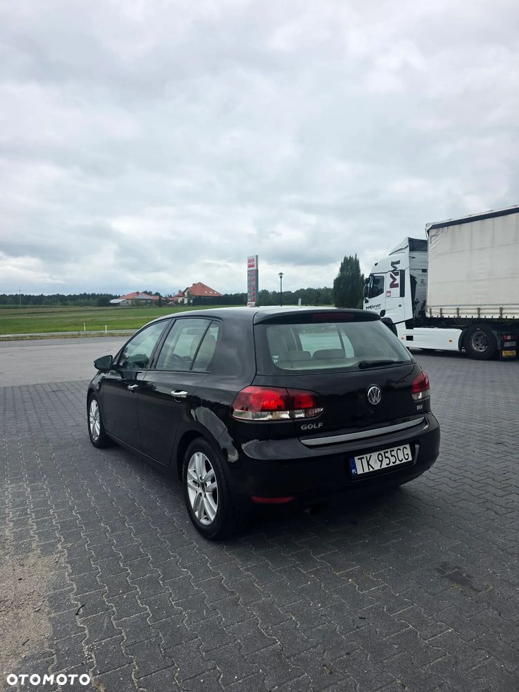 Volkswagen Golf 1.6 TDI Highline DSG - 6