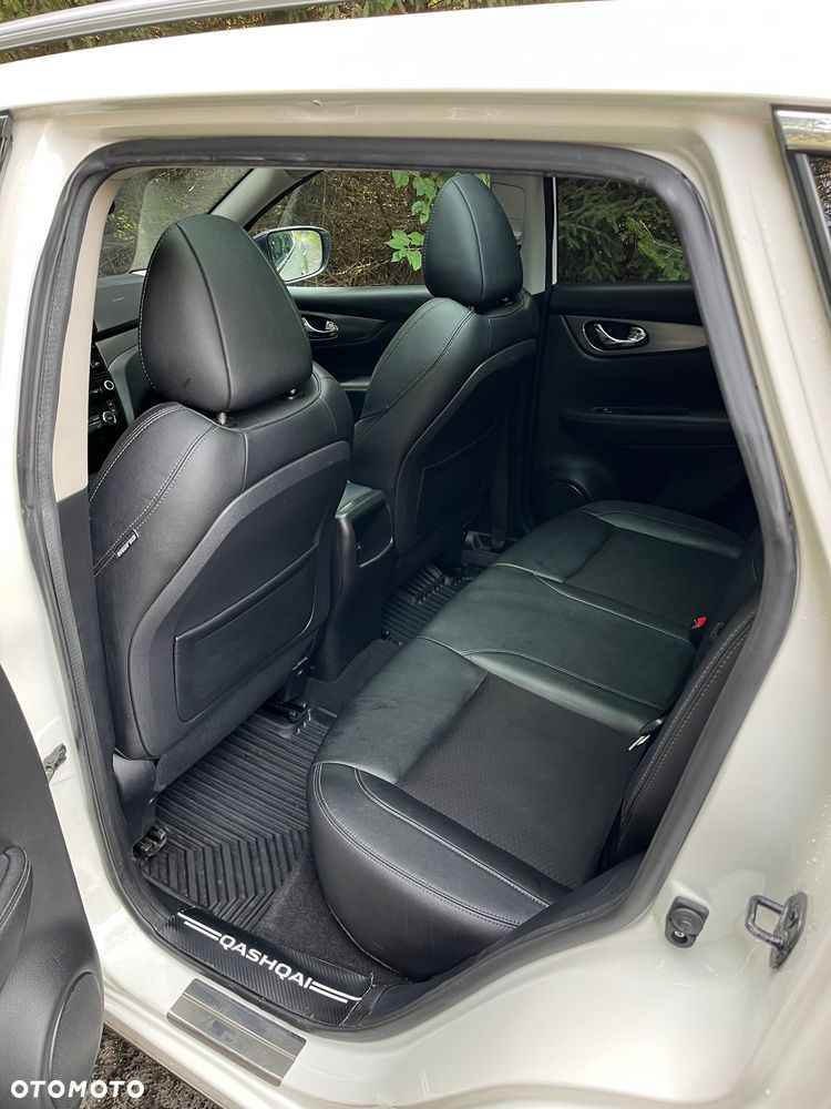 Nissan Qashqai 1.2 DIG-T Tekna EU6 - 29