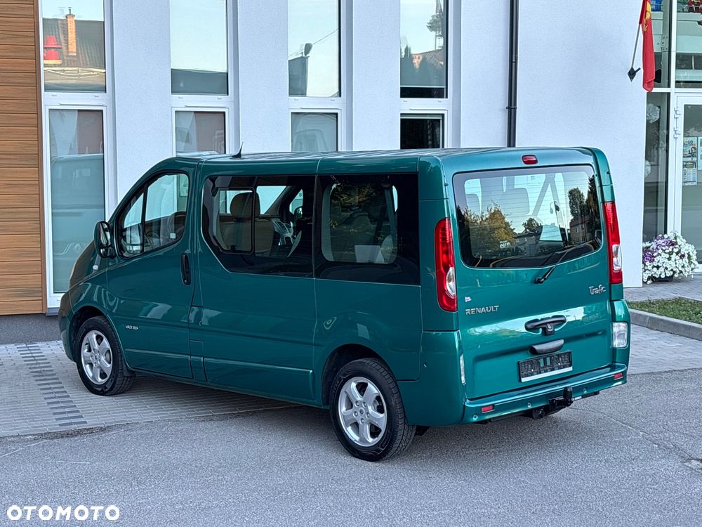 Renault Trafic L1H1 Passenger Lux - 8