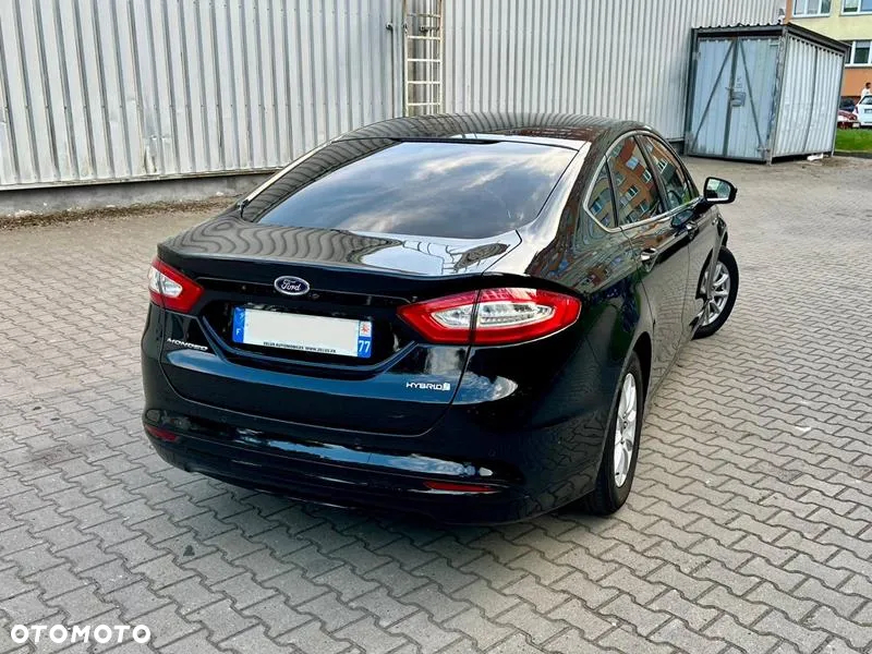Ford Mondeo - 10
