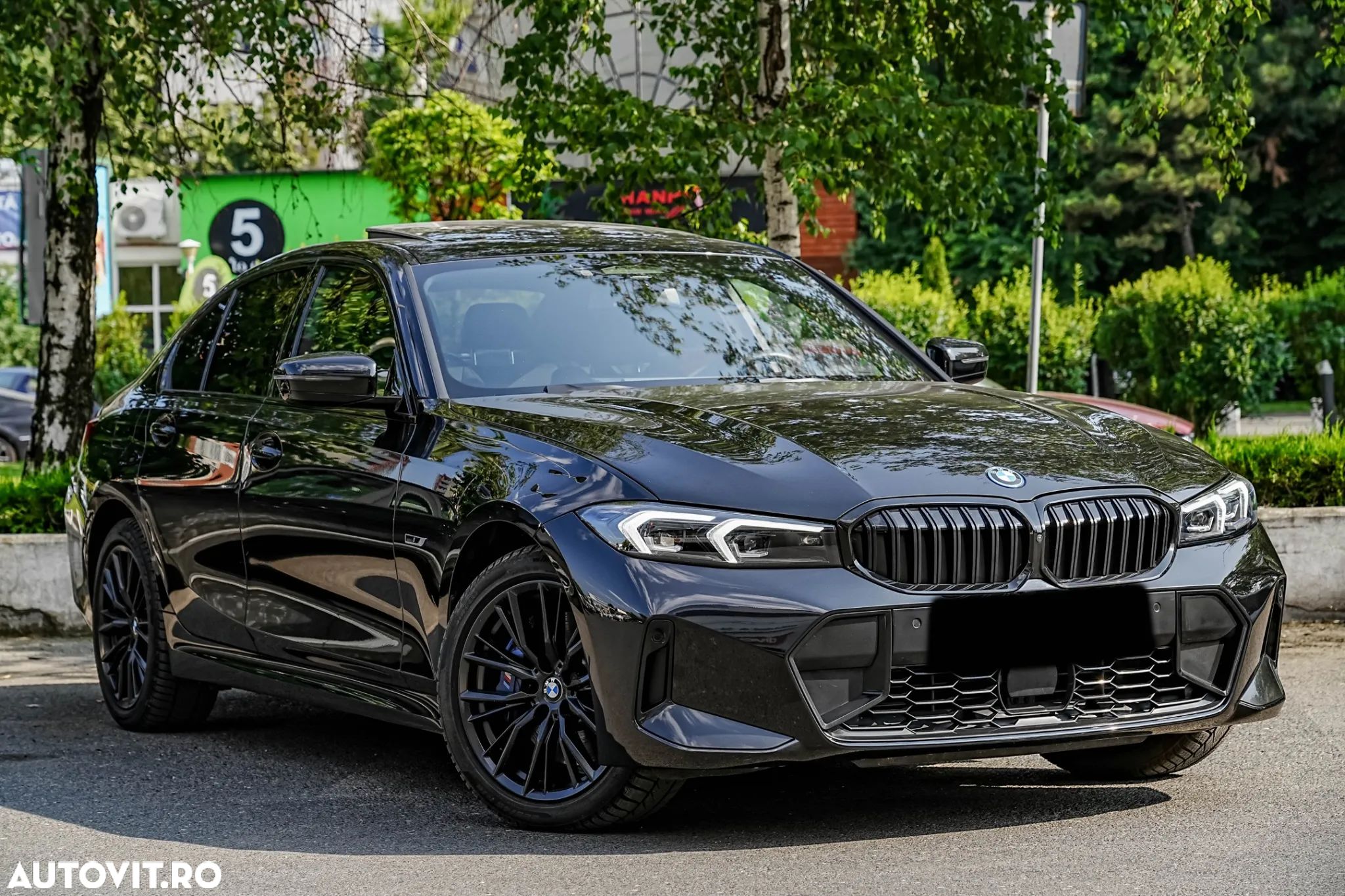 BMW Seria 3 330e Aut. M Sport - 1