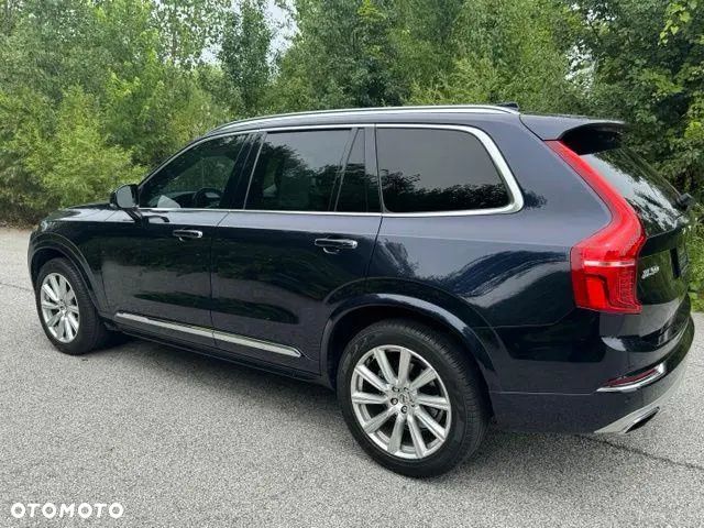 Volvo XC 90 - 5