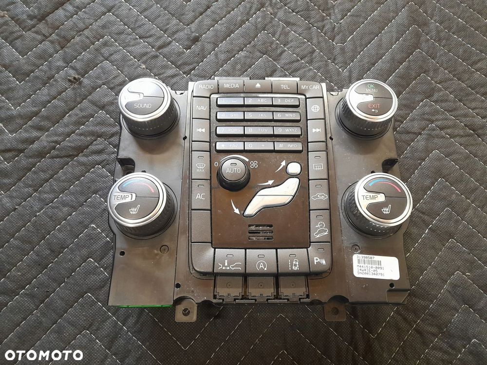 panel klimatyzacji radia konsola 31398587 volvo xc60 lift 2014r - 1