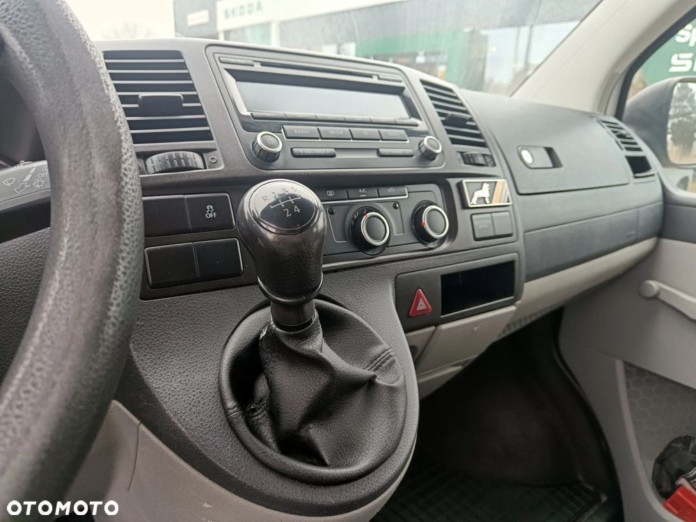 Volkswagen Transporter - 15