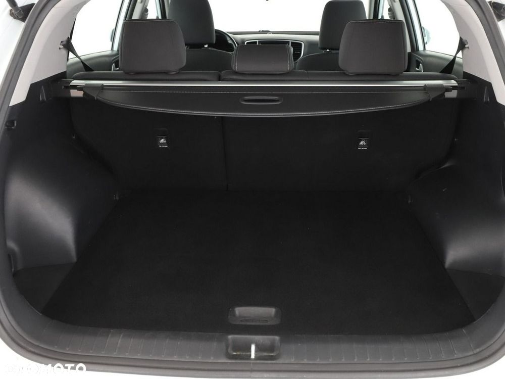 Kia Sportage 1.6 CRDI L 2WD - 21