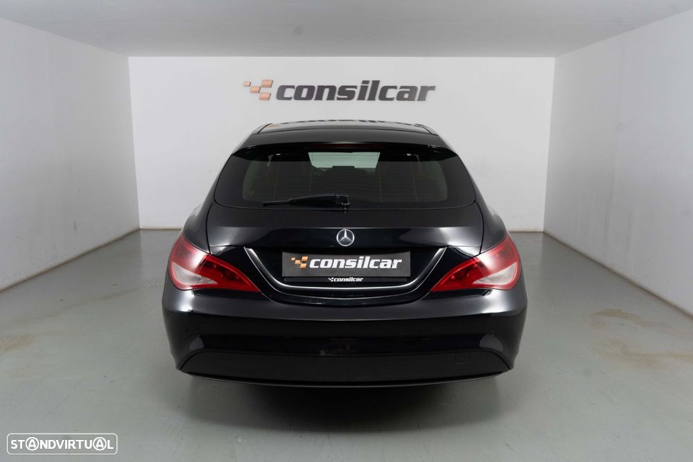 Mercedes-Benz CLA 200 d Shooting Brake Urban Aut. - 6