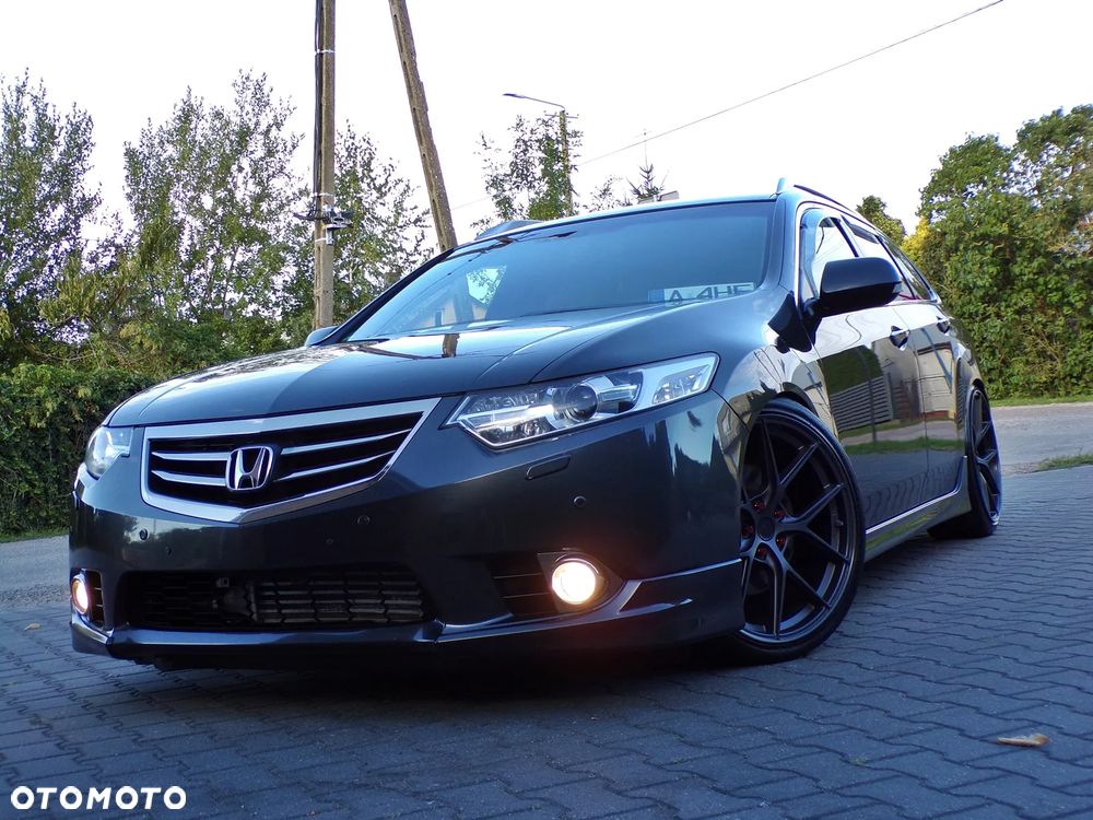 Honda Accord - 1