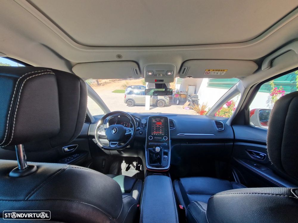 Renault Grand Scénic 1.6 dCi Bose Edition SS - 26