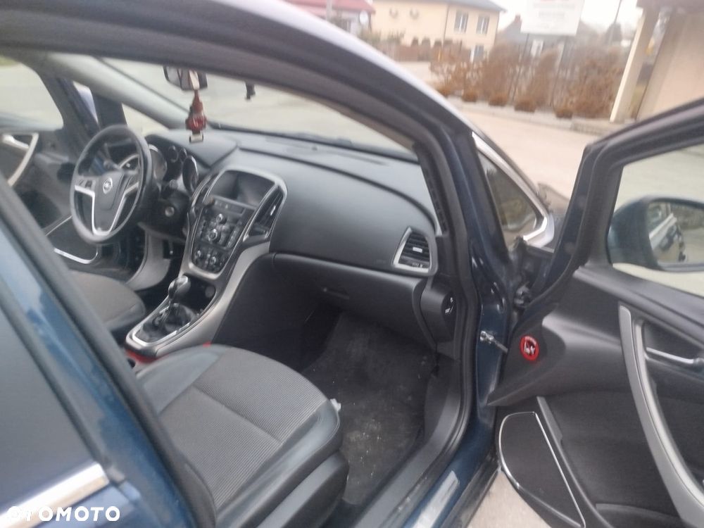 Opel Meriva 1.4 Cosmo - 4