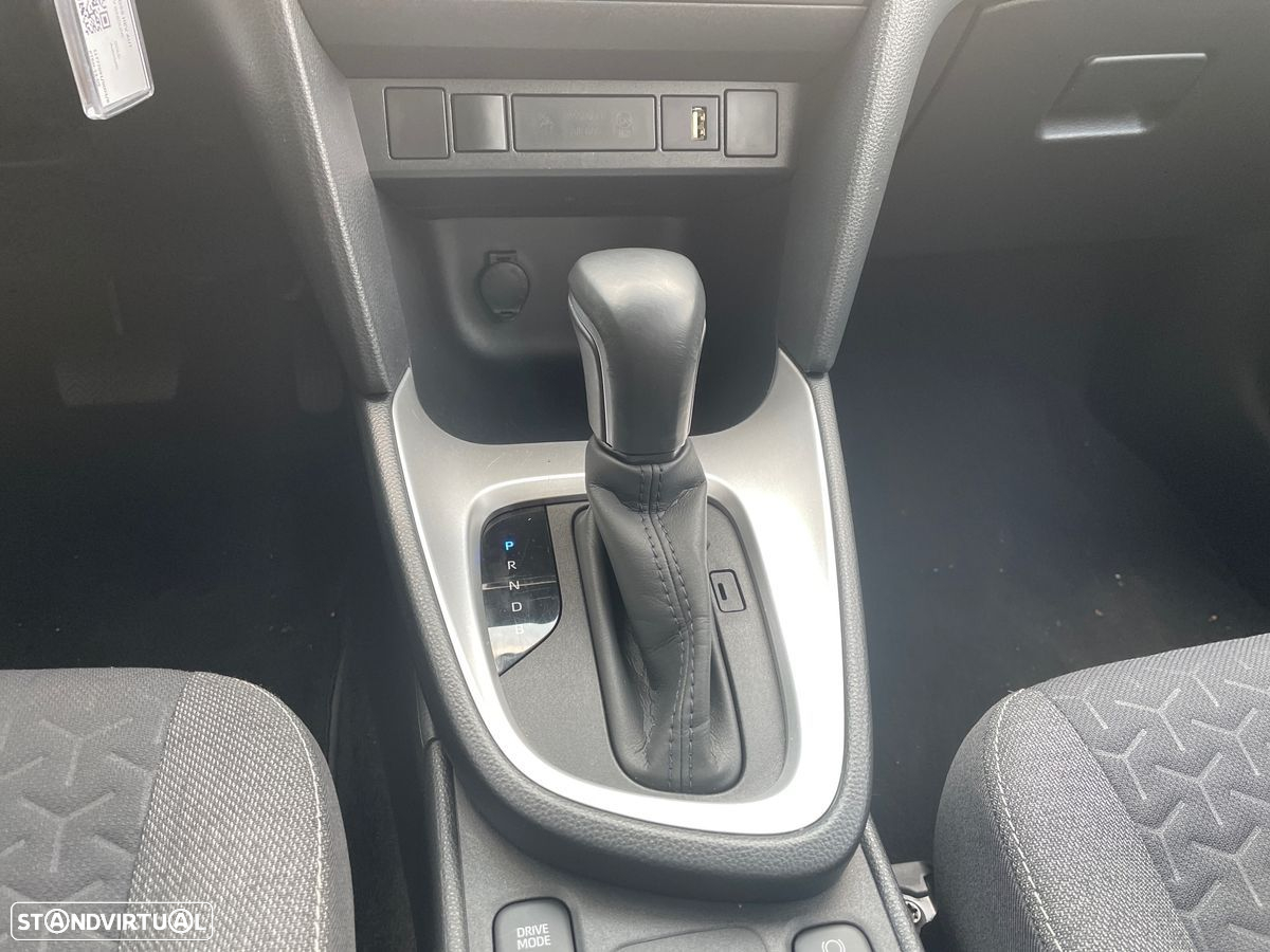 Toyota Yaris Cross - 21