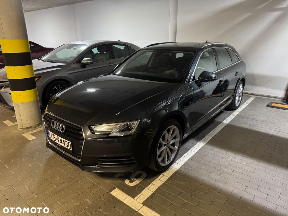 Audi A4 Avant 2.0 TDI - 32