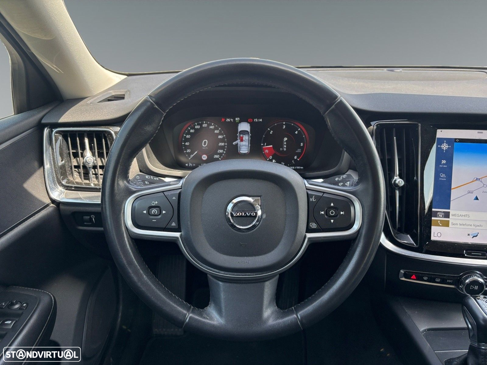 Volvo V60 2.0 D3 Momentum Geartronic - 8