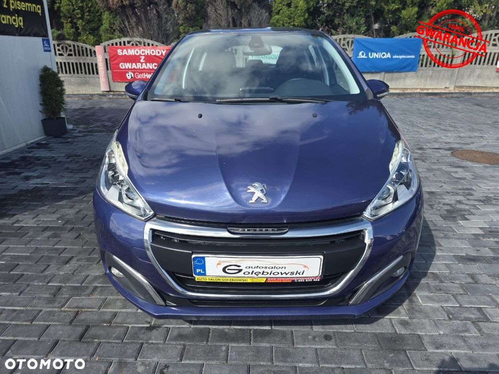 Peugeot 208 - 17