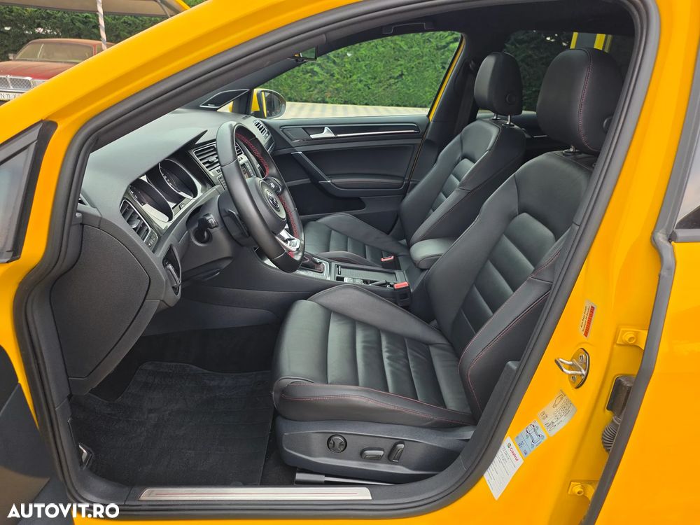 Volkswagen Golf GTI Performance BlueMotion Technology DSG - 15