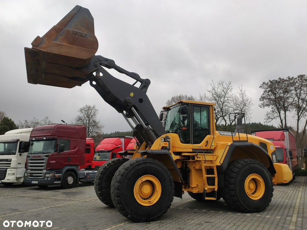 Volvo L 220G - 2