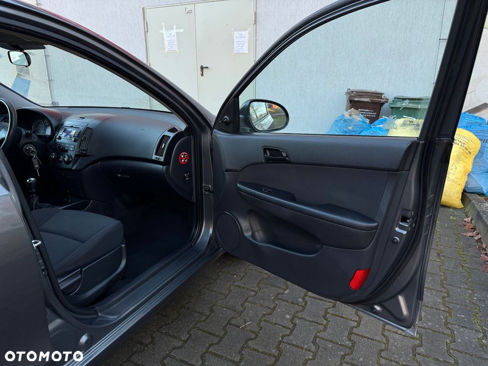 Hyundai i30 1.4 Edition Plus - 8