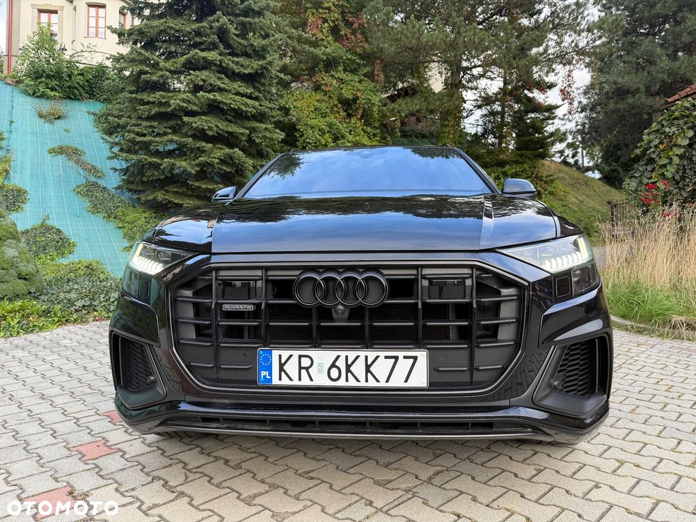 Audi Q8 - 2