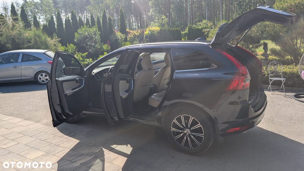 Volvo XC 60 T6 AWD Drive-E Summum - 12