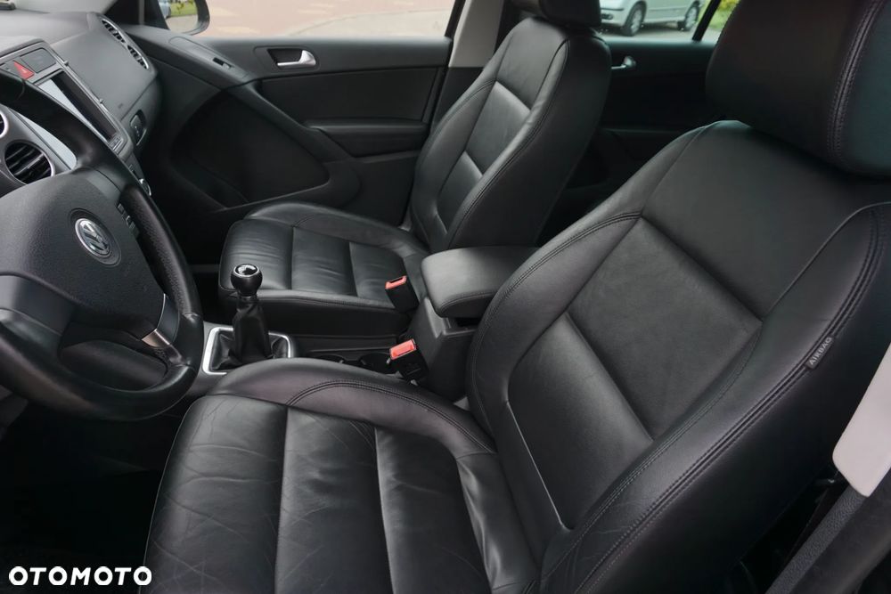Volkswagen Tiguan 2.0 TDI DPF 4Motion Track & Style - 12