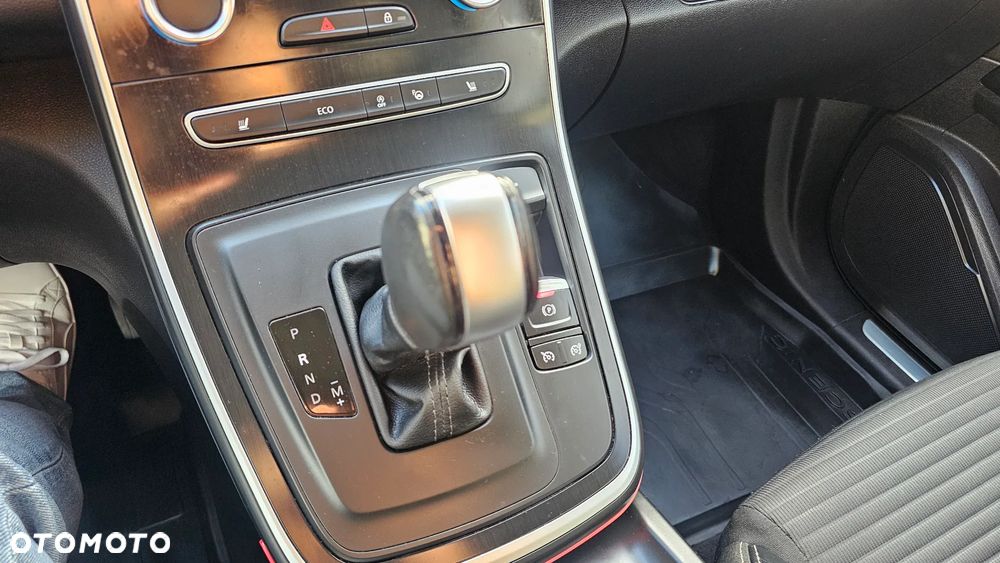 Renault Scenic TCe 140 GPF EDC BOSE EDITION - 24